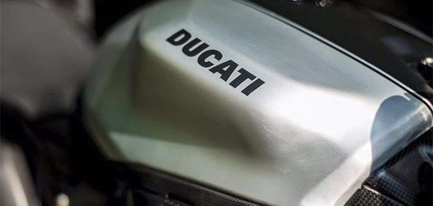 Ducati-1199-Panigale-S-Arete-Americana-All-Carbon